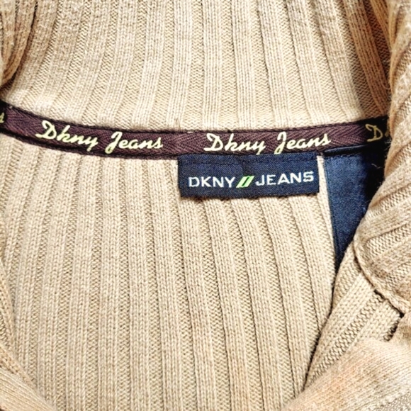 DKNY Jeans Women's Sweater Size M 1/4 Zip Ribbed Long Sleeve Form Fitting - Picture 5 of 9